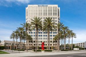 Premier Workspaces Spectrum Center location