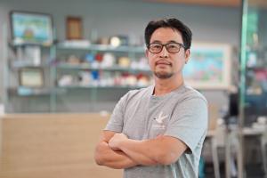 Patrick Park, CEO of WEJ Inc.