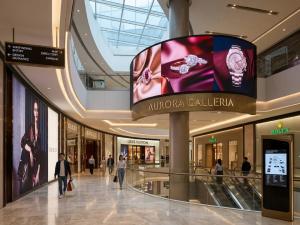 Chipshow Luxury Retail Digital Signage LED Wall