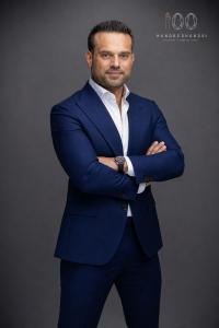 Ferhat Kacmaz, Gruender von HUNDREDHANDS (Foto: Michael Tomas)