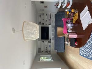 Circuit breaker repair and electrical troubleshooting in Los Angeles, CA.