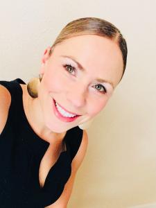 Headshot of Trish Kalbas-Schmidt