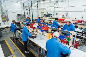 Samsar Factory in Texas Remanufacturing Nissan Leaf Batteries into New Lithium Batteries