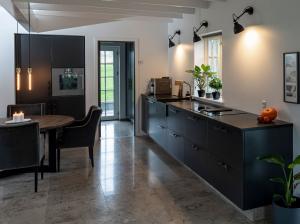 Moderne Træhuse med Skandinavisk Design til Dansk Boligliv | Træhuse Nordsjælland