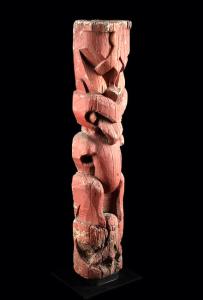 Tekoteko ancestral guardian figure carved from a single length of wood, finished in red pigment and representing a tupuna (ancestor), 40¾ inches tall (New Zealand Maori people, circa 1800-1920 CE). Estimate: $22,500-$35,000