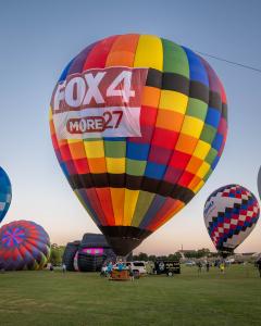 FOX4 MORE 27 Highly Cool Hot Air Balloon and Pilot Keith Berry