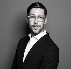 Karim Sattar, Head of Creative Artistry and Celebrities at Medical Beauty Research