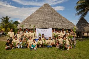 Delfin Amazon Cruises Encuentro Saberes
