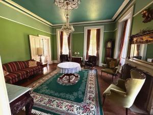 Interior Photo