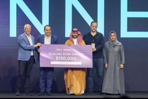 Ferveret representatives receive the US$150,000 Scaling Star Award onstage at LEAP 2026.