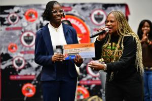 NCRF Celebrity Ambassador Yo-Yo awards scholarship at Black College Expo