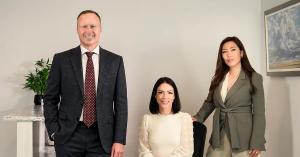 Christopher Bungay, senior lawyer at Advantage Family Law, and his firm