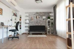 engineered hardwood flooring installation in Goose Creek