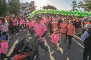 2023 Walk for Hope Participants at the Start Line