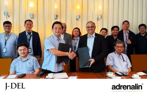 Srinivasa Bharathy – Managing Director & Chiel Executive Officer, Adrenalin eSystems and Jorge Vicente D. del Rosario, Vice Chairman, J-DEL Group at the Contract Signing Ceremony