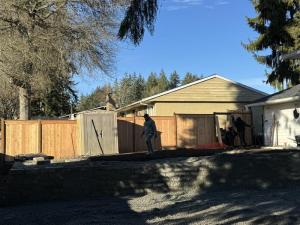 Ivan's Landscape & Construction in Snohomish County building a residential retaining wall after doing the drainage work.