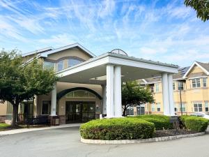 Hillsborough Nursing Center front entrance