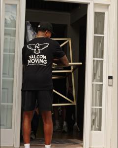 Falcon Moving Atlanta team during a move