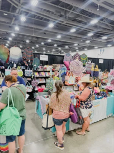 Shoppers at DFW Fiber Fest