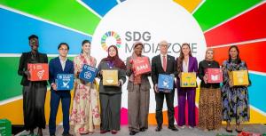 Mary Maker, Sanjana Sanghi, Muzoon Almellehan, Jonathan Lam, Sofia Polishchuk, Noor Al Musallam, Melissa Fleming, Diene Keita, Maher Nasser and Versha Sharma at the SDG Media Zone at UN Headquarters in New York.