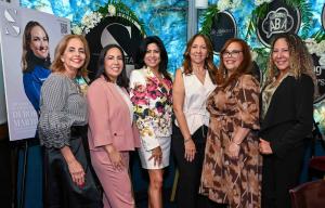 Equipo de S Revista y Diario Las Américas en Caffe Abbracci, Coral Gables