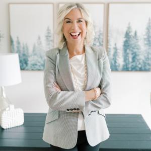 Judy Weber, Esq., founder of THE ROOM, excited to introduce the 1st community exclusively for Richmond's most accomplished women.