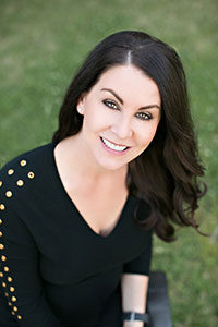 Cosmetic Dentist Ann Haggard, DDS, MAGD