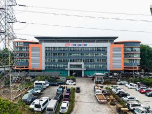 Front of Sun Eng Hup workshop that supplies European & Japanese car spare parts in Malaysia