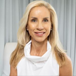 Tika Van Den Hurk, Luxury Team Lead, Tika Team at Compass