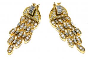 Cartier diamond chandelier drop earrings in 18K gold set with approximately 6.50 carats of diamonds