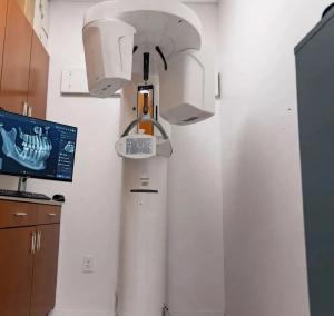 3D dental imaging scanner in treatment room at Centre Dental in New York, NY