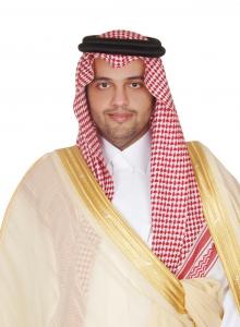 Altowayan, Chairman of the Global Security & Technology Summit Organizing Committee, in traditional Saudi attire
