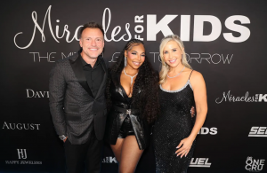 Pictured on the red carpet Anthony Geisler, Founder & CEO of Presenting Sponsor Sequel Brands, GRAMMY® Award-Winning Singer & Songwriter ASHANTI, and Autumn Strier, Co-Founder and CEO of Miracles for Kids. PHOTO CREDIT: Tony Lattimore