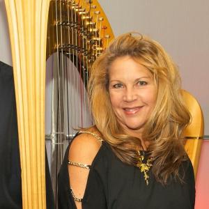 World-Renown Harpist - Lori Andrews