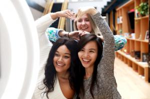 Jolina Li, founder of BuzzyBooth