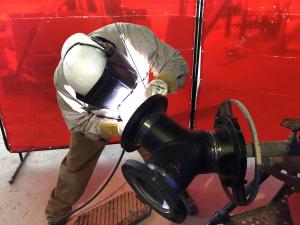 Pipe welder, back welding pipe using a TIG welding process