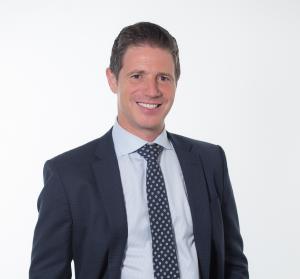 Steve Weinberger, Senior Managing Director at HCR Wealth Advisors