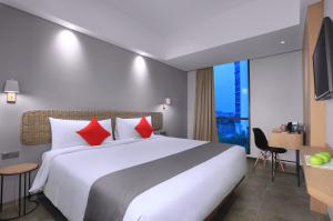 Hotel NEO Puri Indah Jakarta