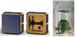 Picture of the 100SMD and the micro light bulb