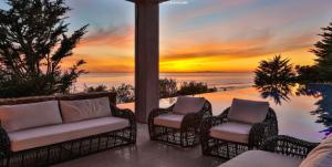 Malibu Luxury Villa