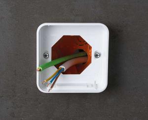 SMART-PANEL fits to flush wall boxes
