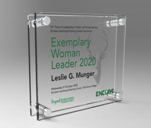 Etched Glass Exemplary Woman Leader 2020 Award to Leslie G. Munger