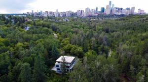 Premier location minutes from Downtown Edmonton