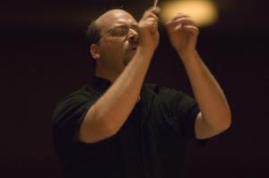 Conductor and Artistic Director of the ESO is American, Kenneth Woods