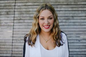 Jacqueline Snyder, behind The Product Boss coaching platform and podcast