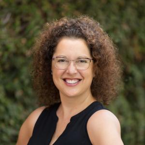 Miri Rossitto, Founder and CEO of Cowe Communications