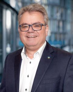 Felix Binsack - CEO TIMETOACT GROUP