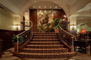 Houstonian Hotel Lobby Staircase