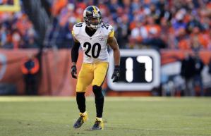 Will Allen, former Pittsburgh Steelers Safety on the field playing in NFL game