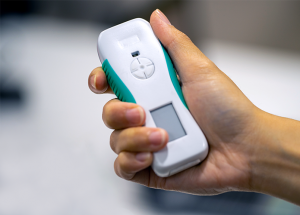 Trace-Temp1 held in hand